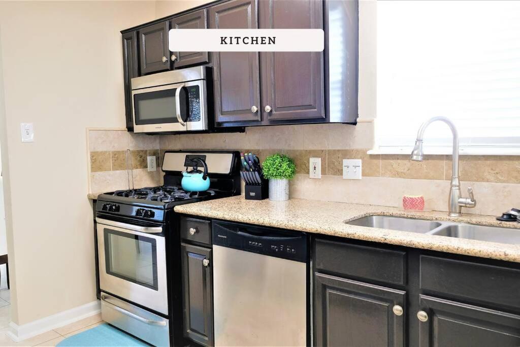 Vila Exceptional, 5 Beds, Near Downtown - Bold Ruler Stafford Exteriér fotografie