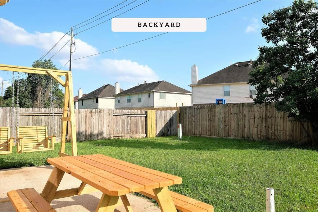 Vila Exceptional, 5 Beds, Near Downtown - Bold Ruler Stafford Exteriér fotografie